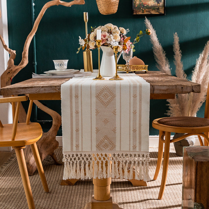 Hand-fringed table cloth with striped cotton and linen