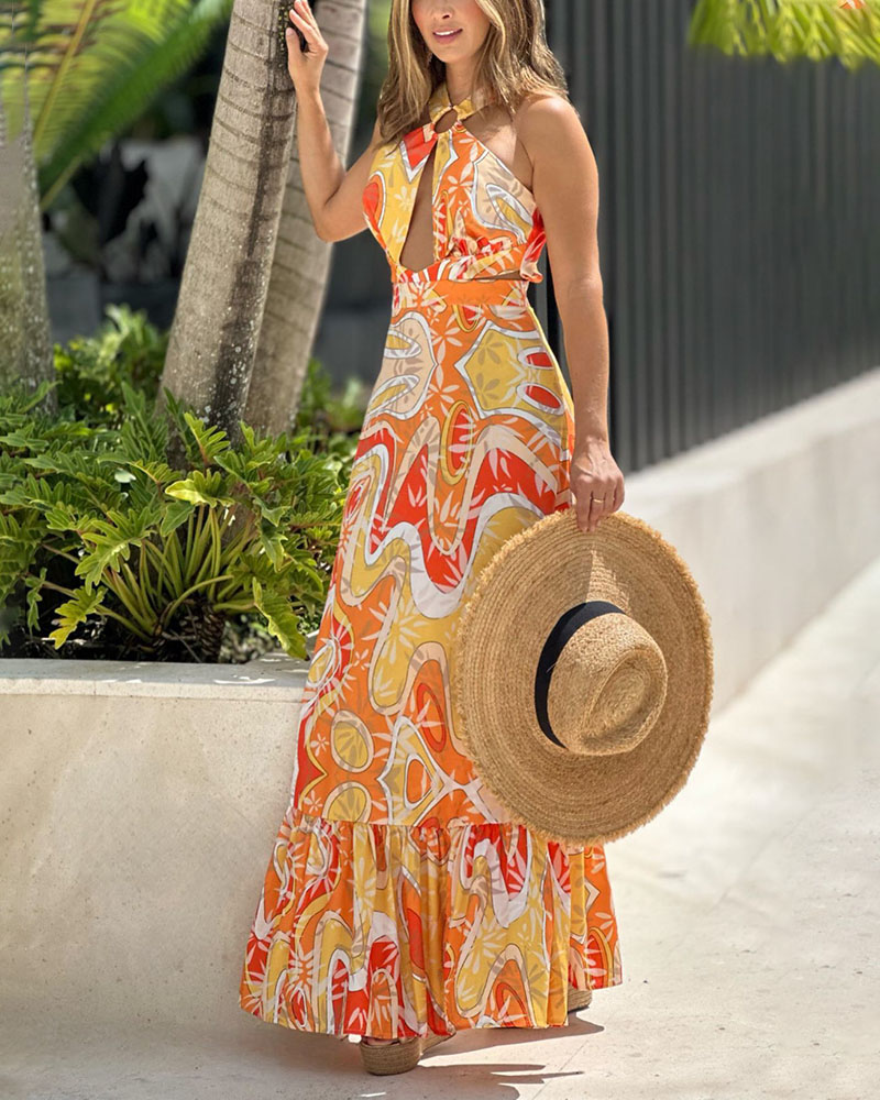 Chic Backless Resort Dress